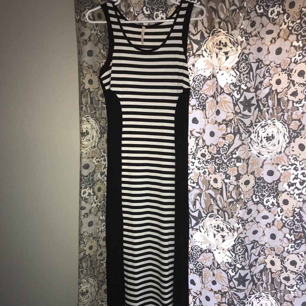 Long maxi dress